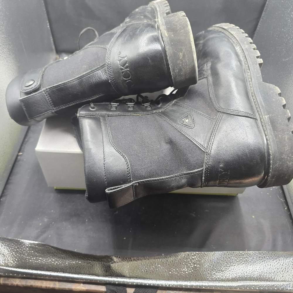 Black Leather Men's Boots‎